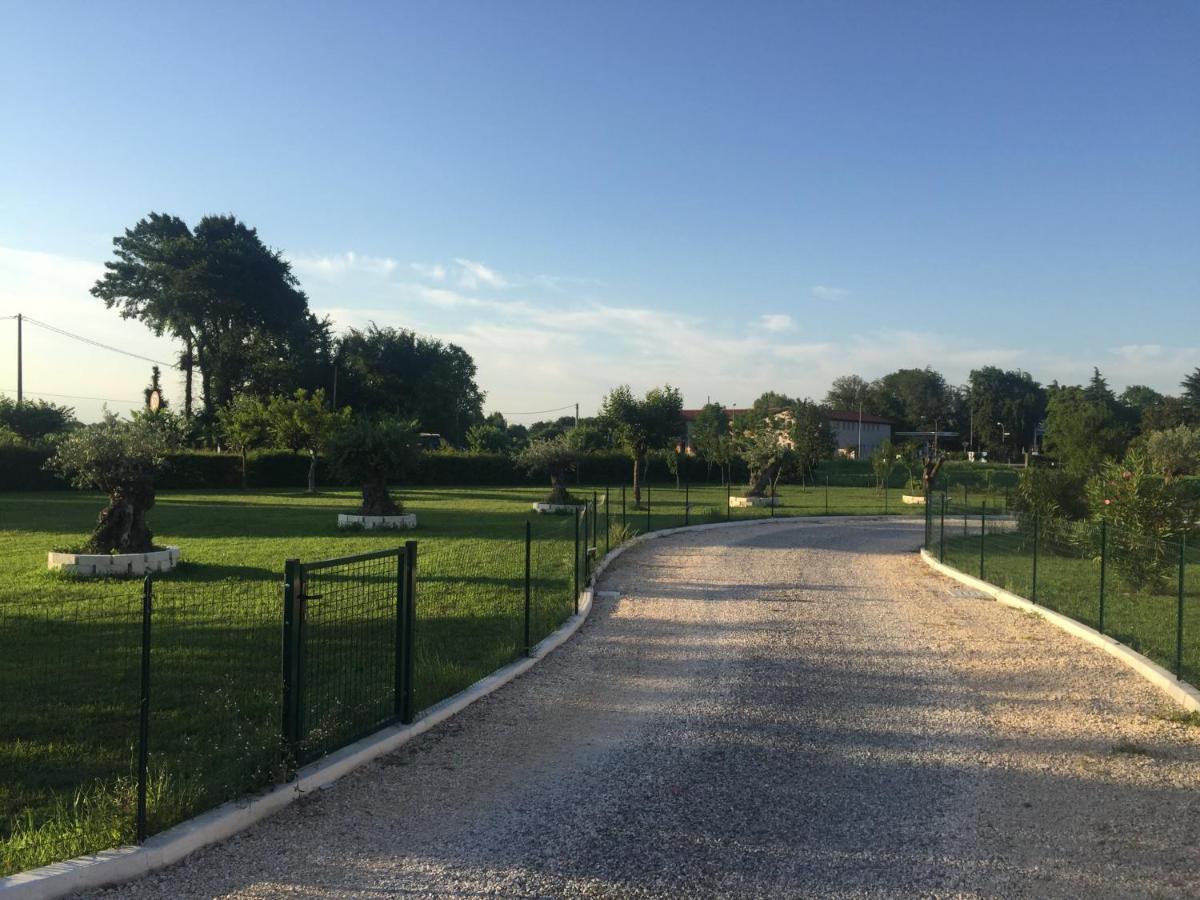 Red Tower Venice Apartment - 2 Mins From Vce Airport- Free Wifi Тессера Экстерьер фото