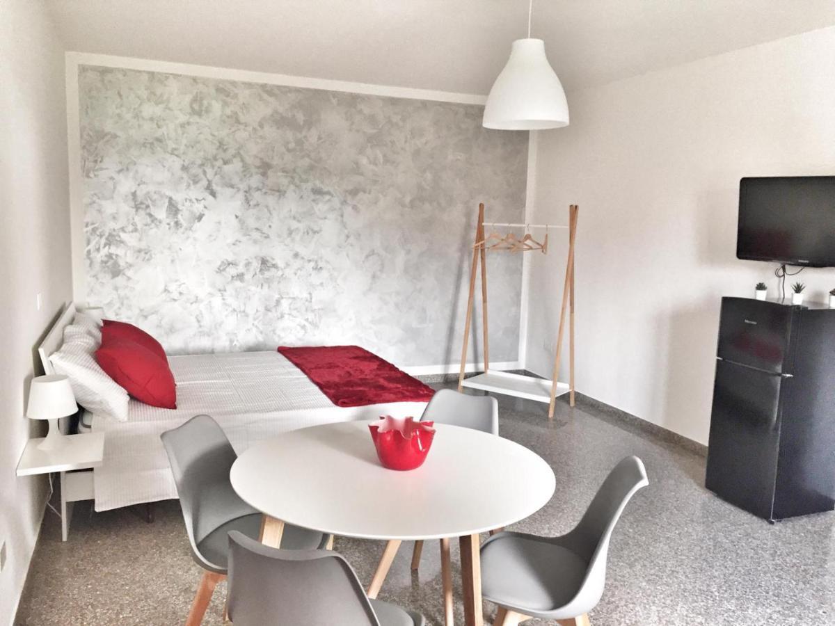 Red Tower Venice Apartment - 2 Mins From Vce Airport- Free Wifi Тессера Экстерьер фото