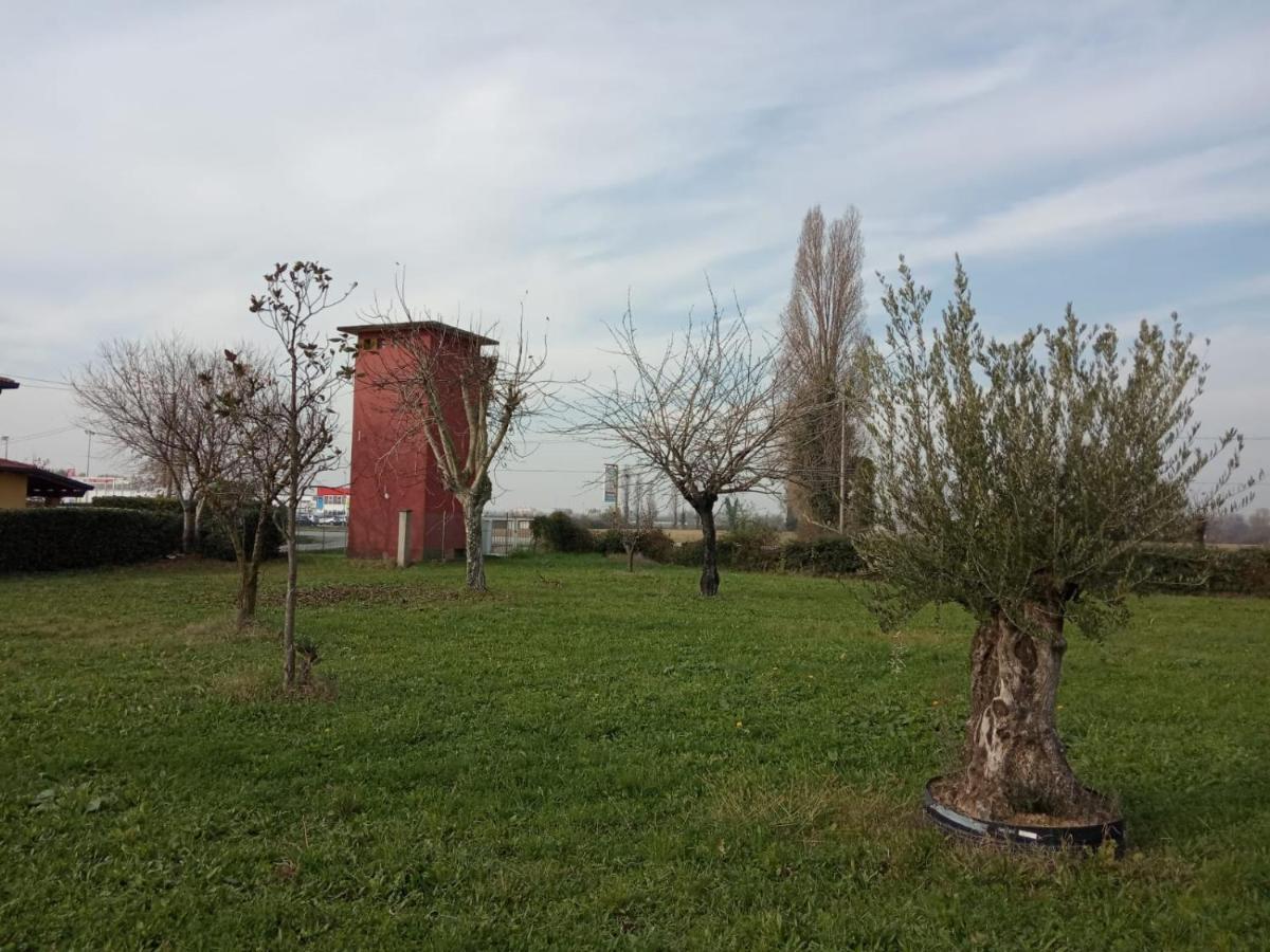 Red Tower Venice Apartment - 2 Mins From Vce Airport- Free Wifi Тессера Экстерьер фото